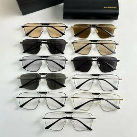 Picture of Balenciga Sunglasses _SKUfw54044908fw